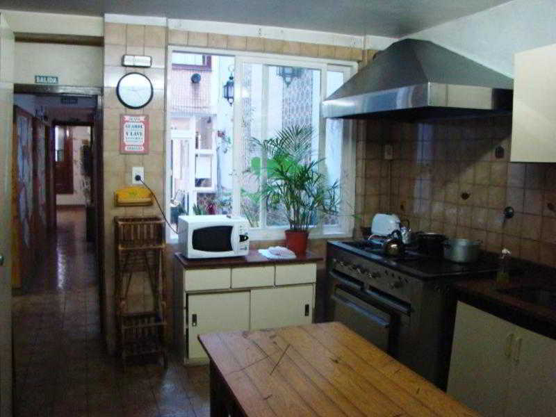 Petit Recoleta Hostel Буэнос-Айрес Экстерьер фото