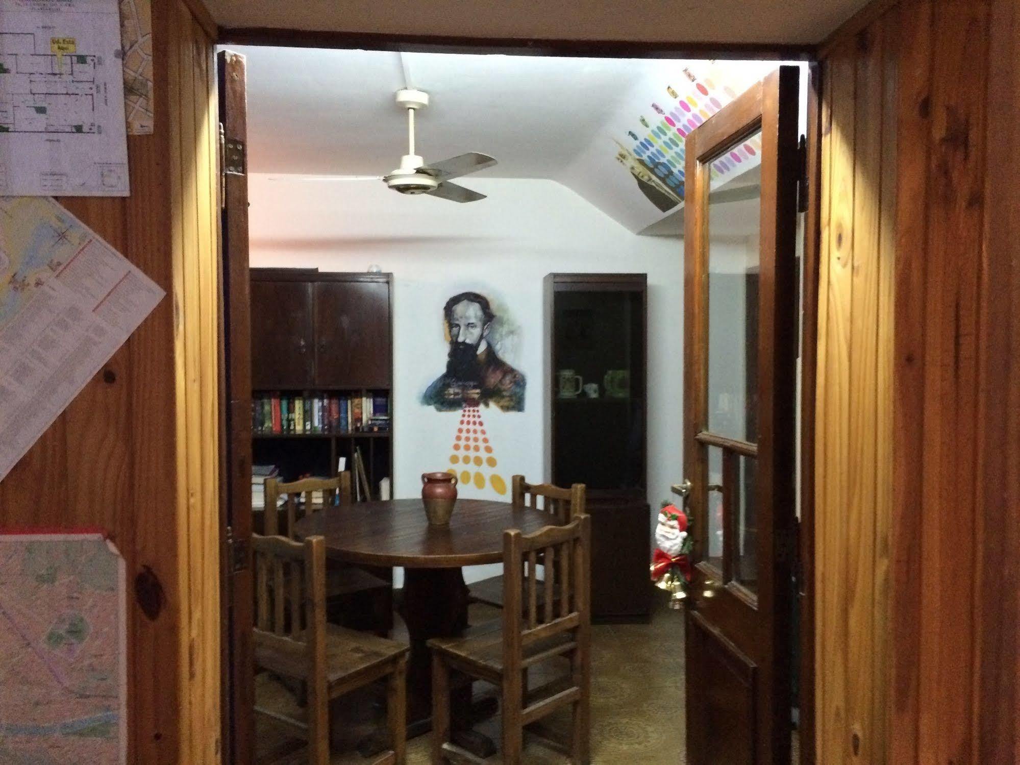 Petit Recoleta Hostel Буэнос-Айрес Экстерьер фото