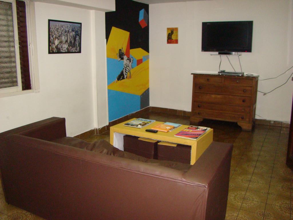 Petit Recoleta Hostel Буэнос-Айрес Экстерьер фото