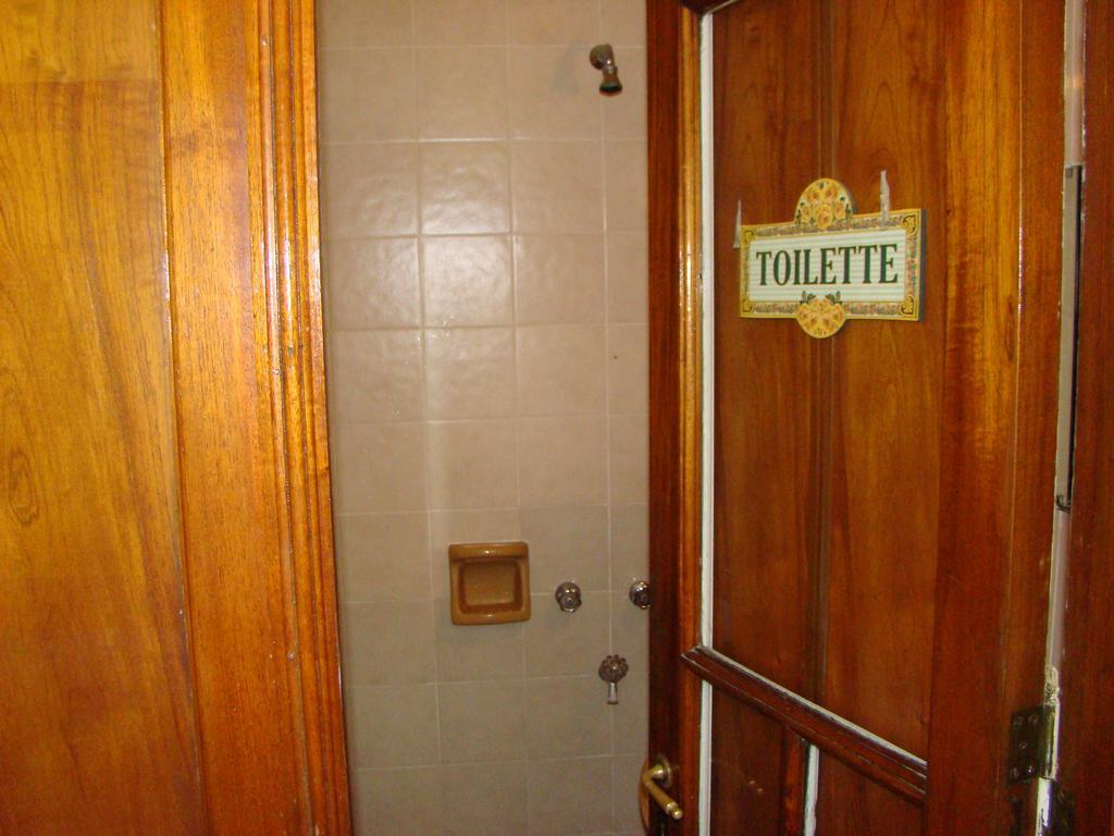 Petit Recoleta Hostel Буэнос-Айрес Номер фото